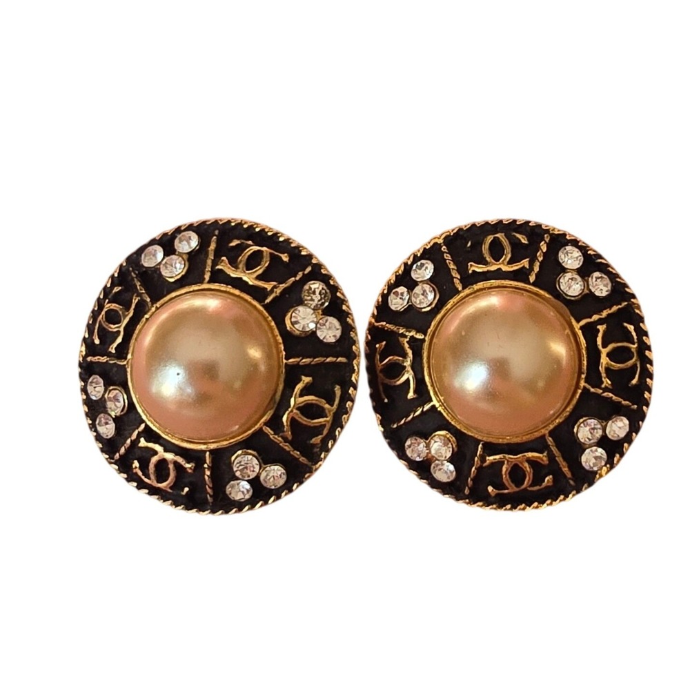 Vintage Gold Tone Faux‎ Pearl Rhinestone Logo Clip On Button Earrings Black